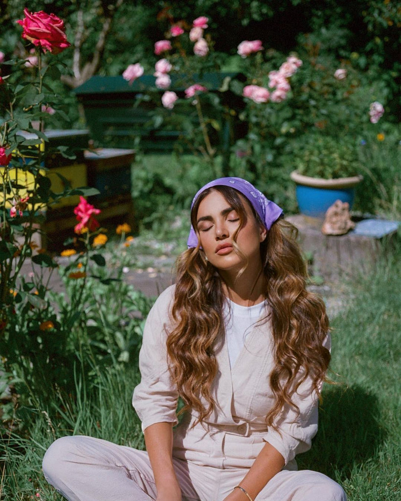 Negin Mirsalehi in bee garden